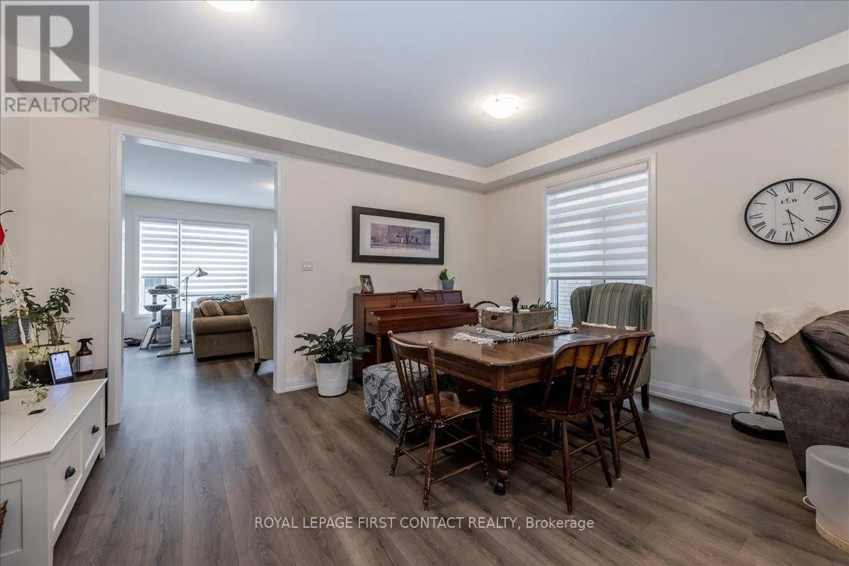 11 CALYPSO AVENUE