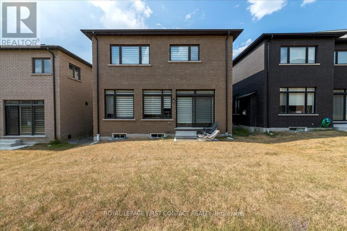 11 CALYPSO AVENUE