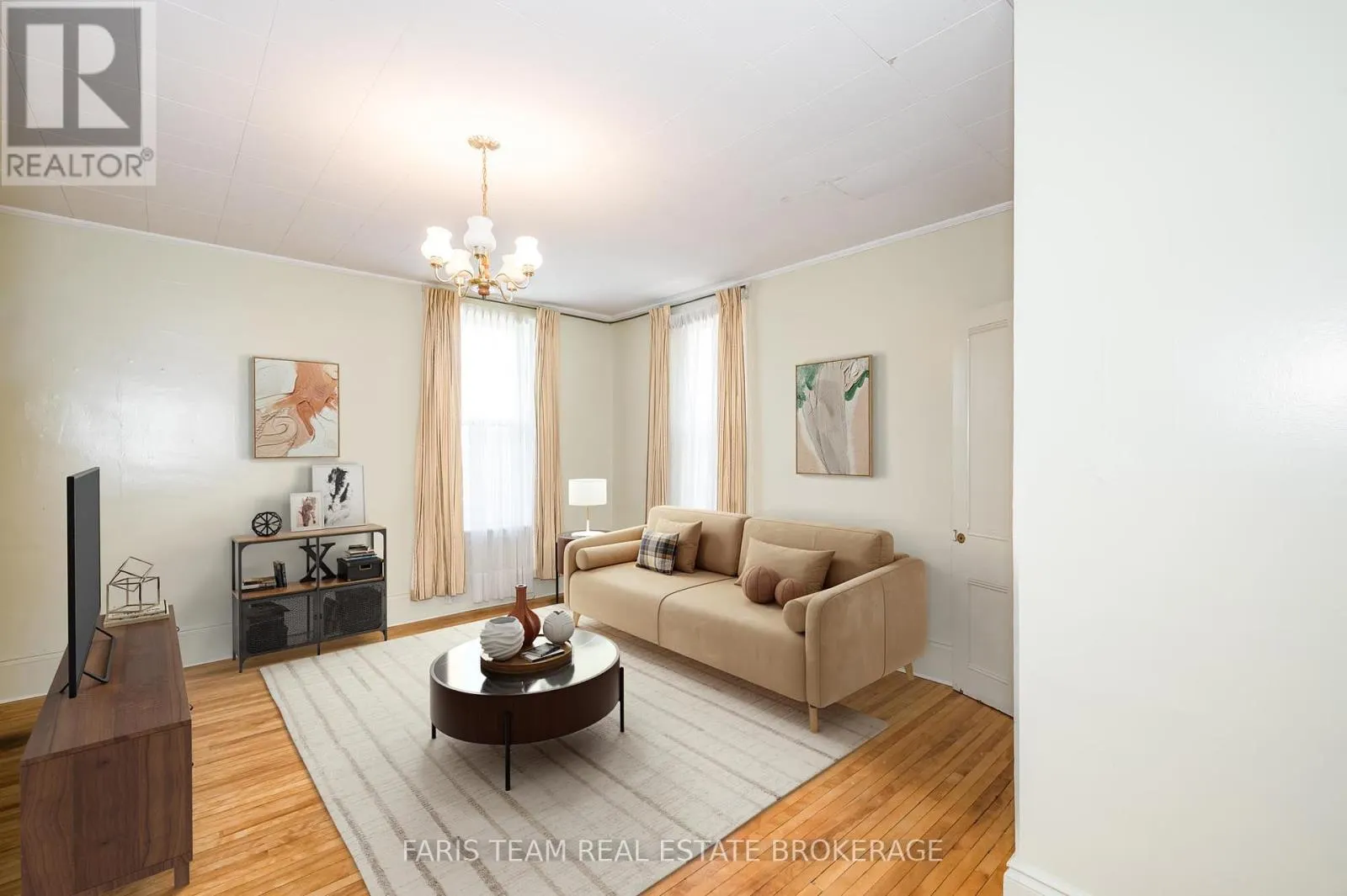 9 BORLAND STREET E