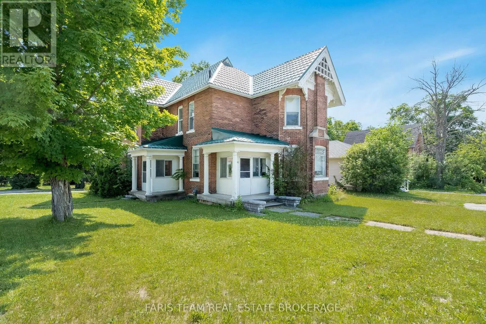 9 BORLAND STREET E
