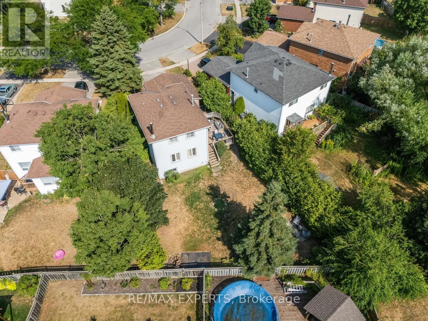 11 PENTON DRIVE