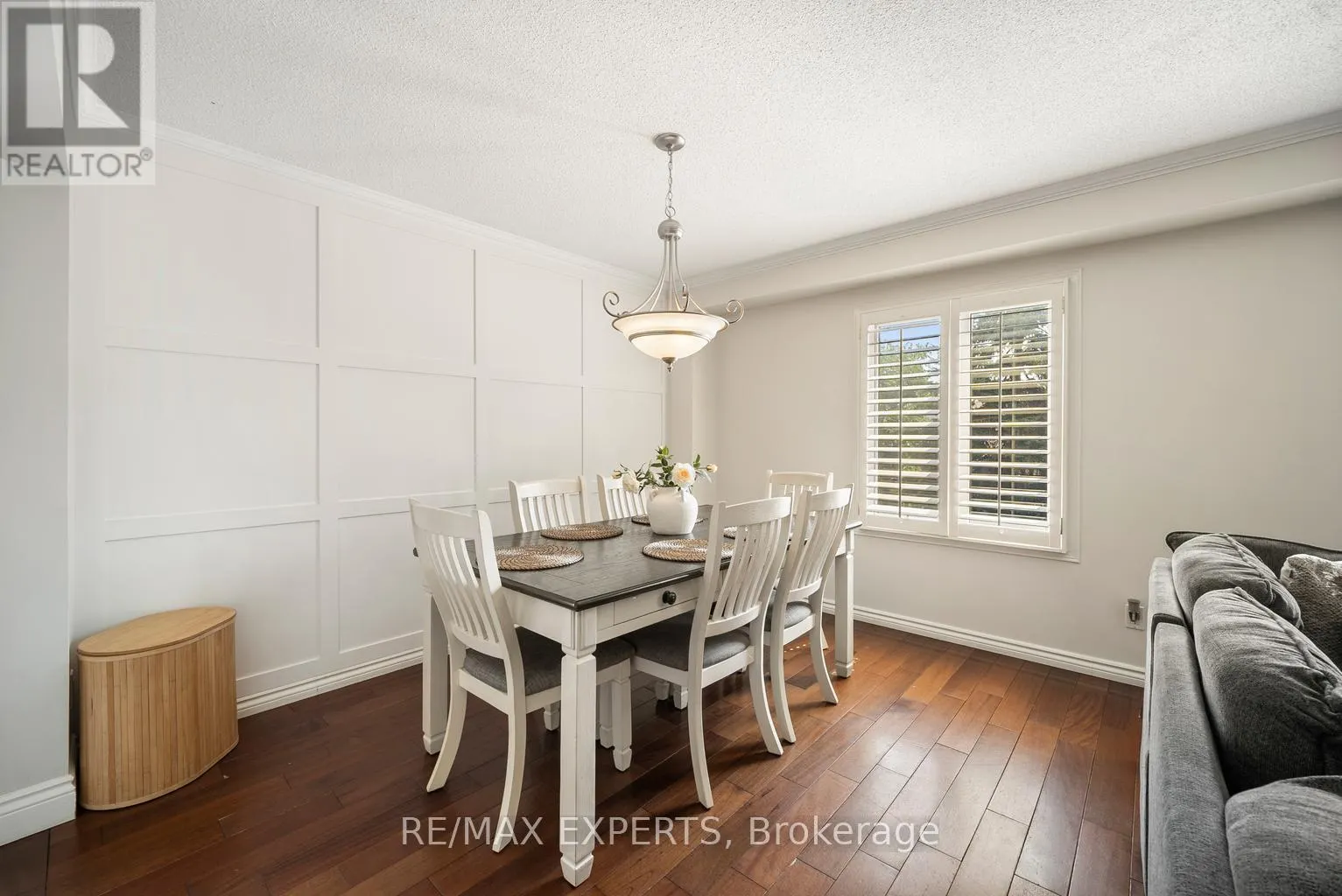 11 PENTON DRIVE