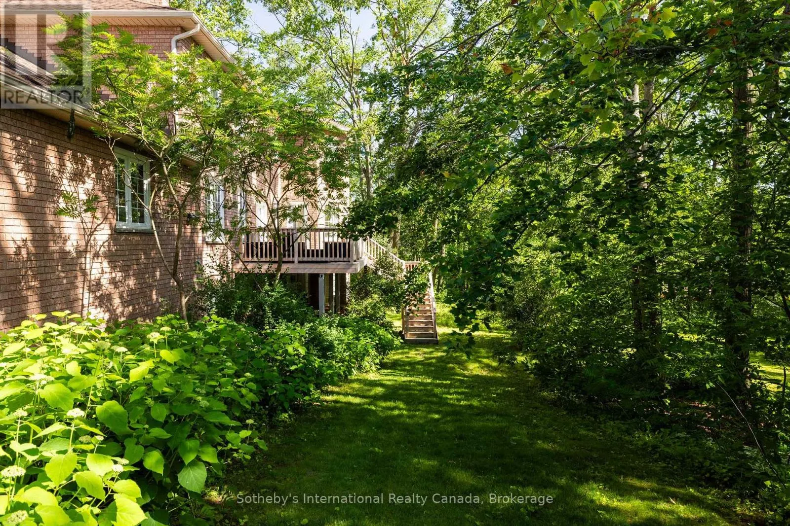 33 EDGECOMBE TERRACE
