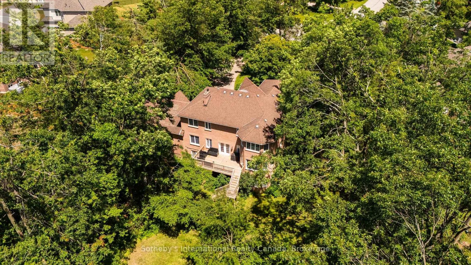 33 EDGECOMBE TERRACE