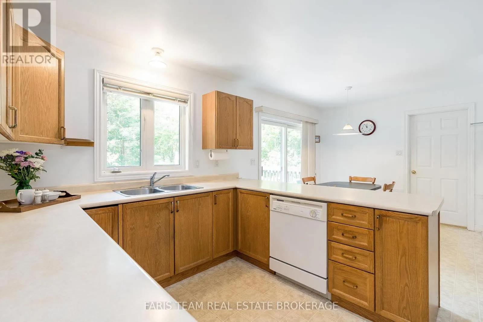 21 FOREST HILL DRIVE