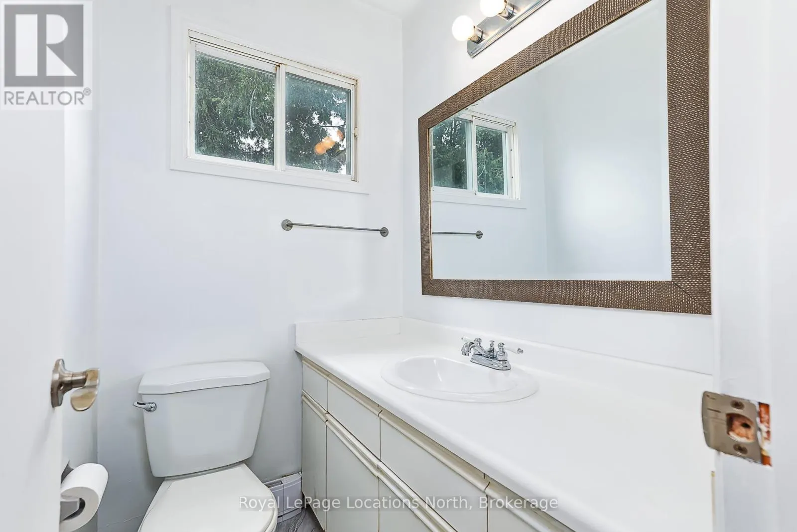 399 SPRUCE STREET