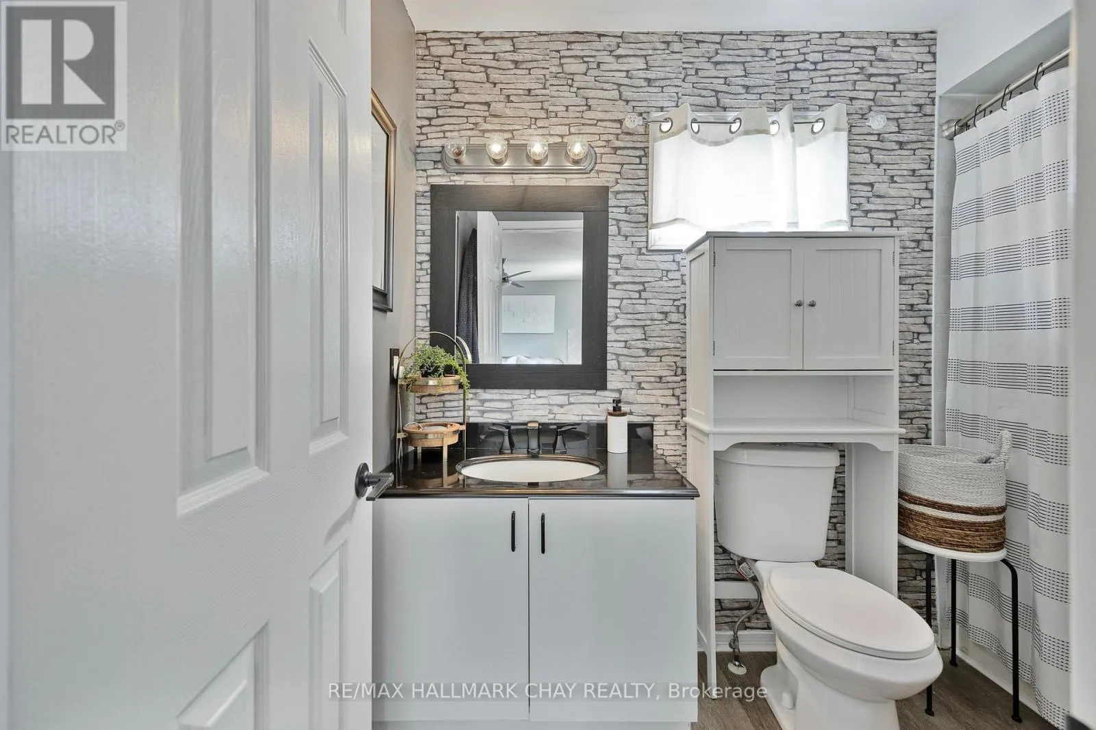 20 BASSWOOD DRIVE