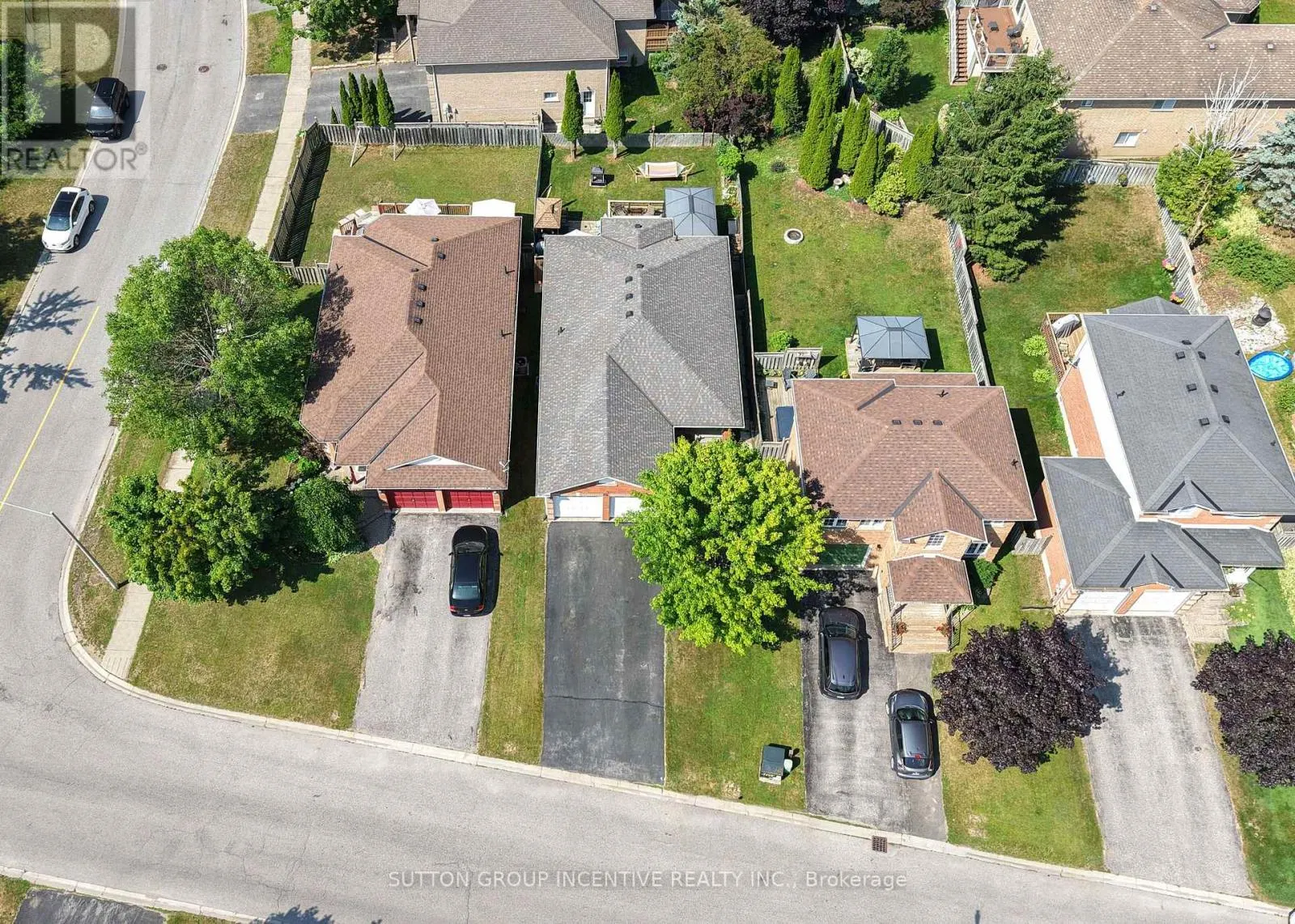78 VANESSA DRIVE