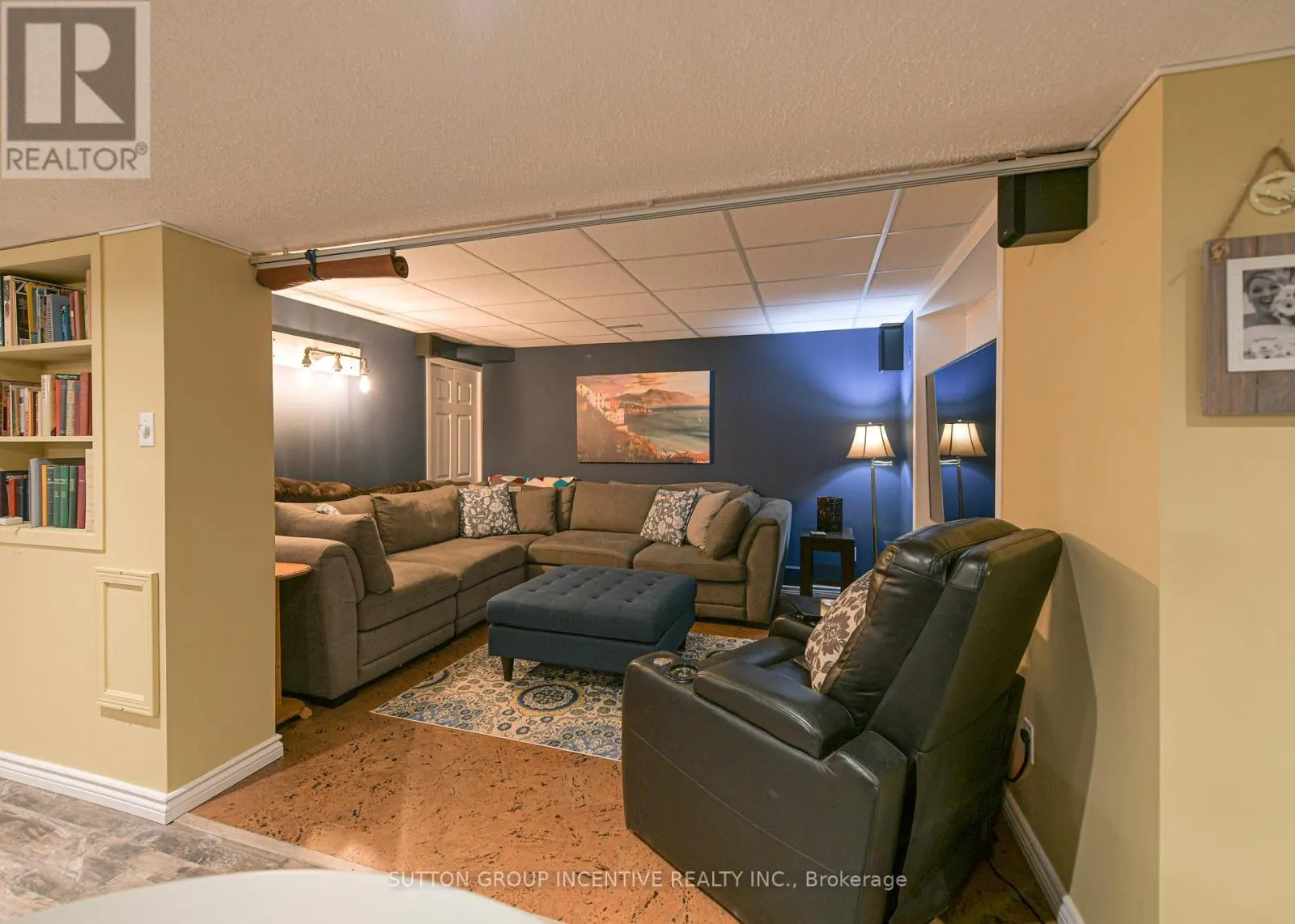 78 VANESSA DRIVE