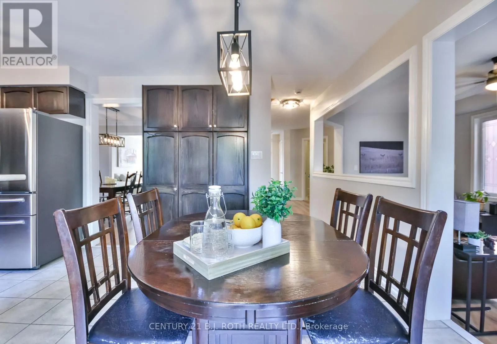 28 SHAINA COURT