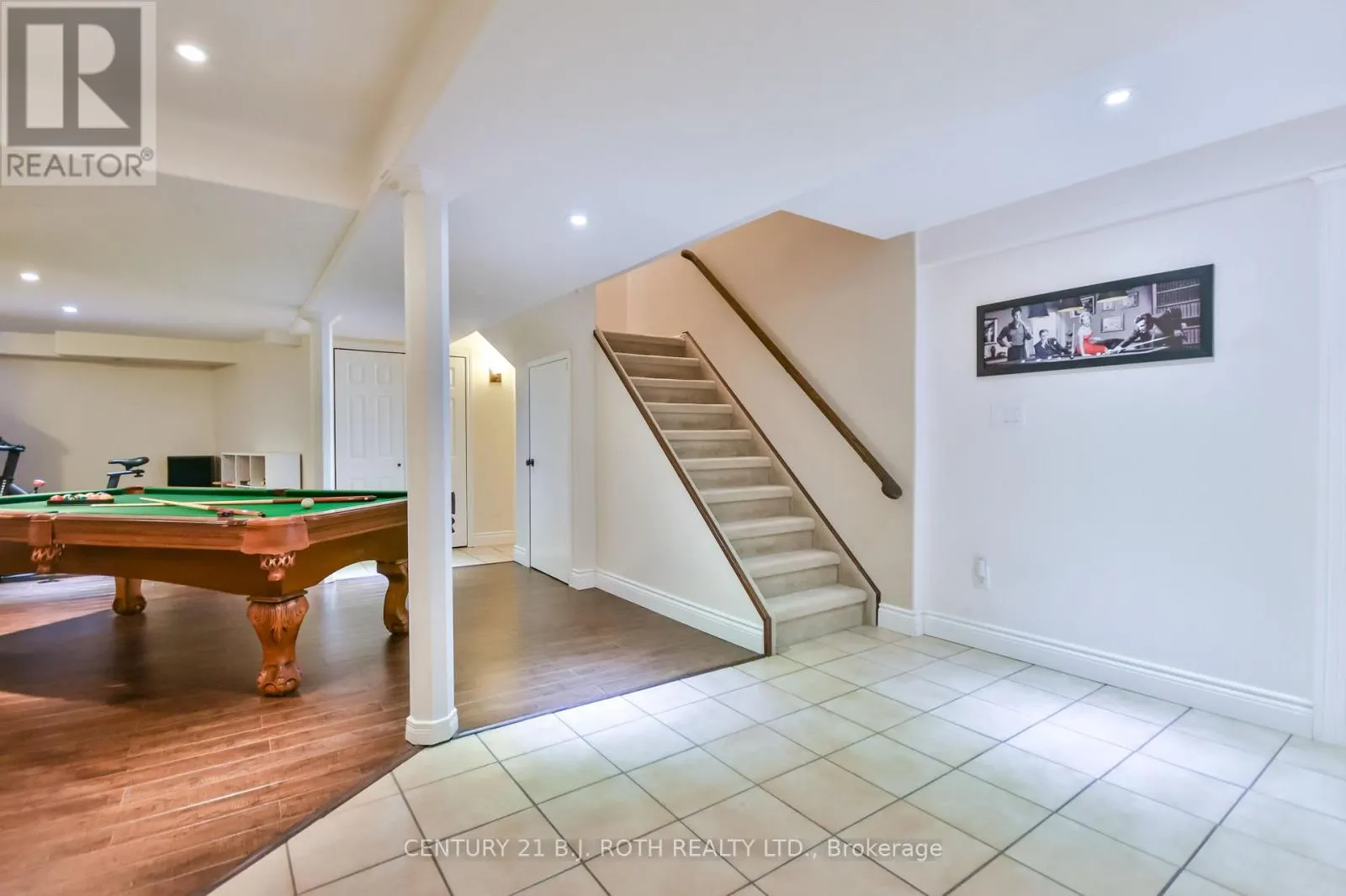 28 SHAINA COURT