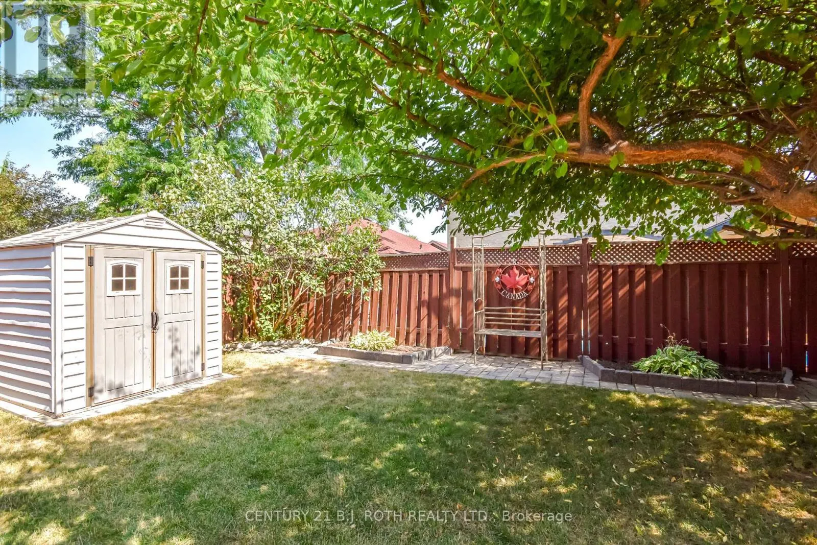 28 SHAINA COURT