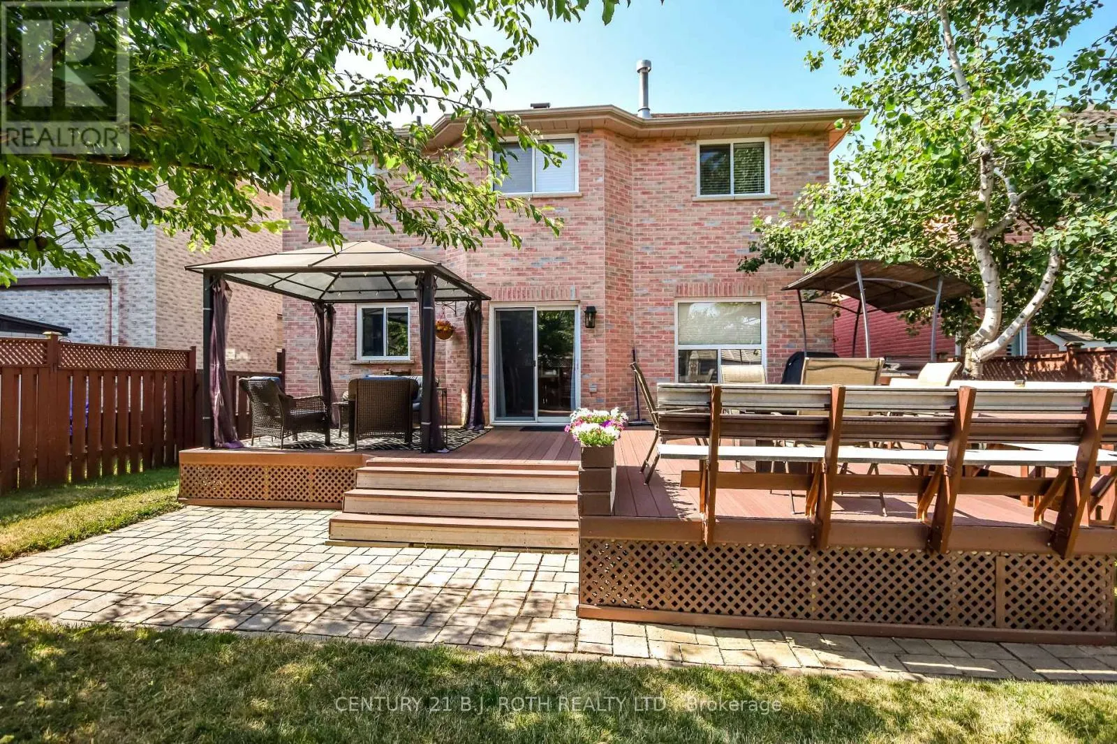 28 SHAINA COURT