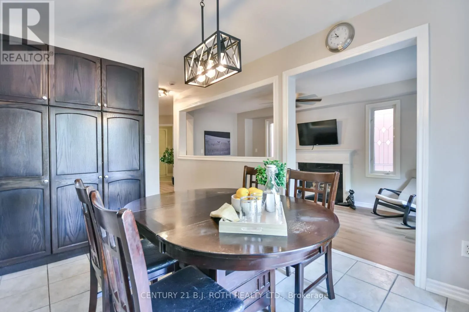 28 SHAINA COURT