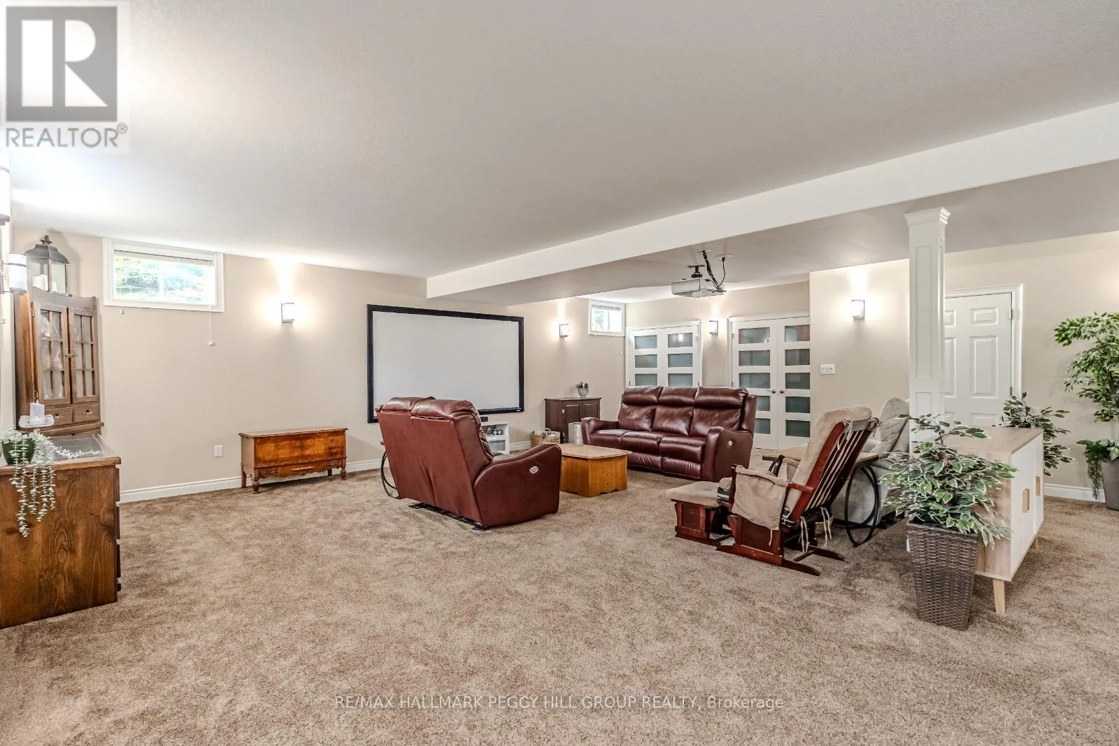 5 MUNRO COURT