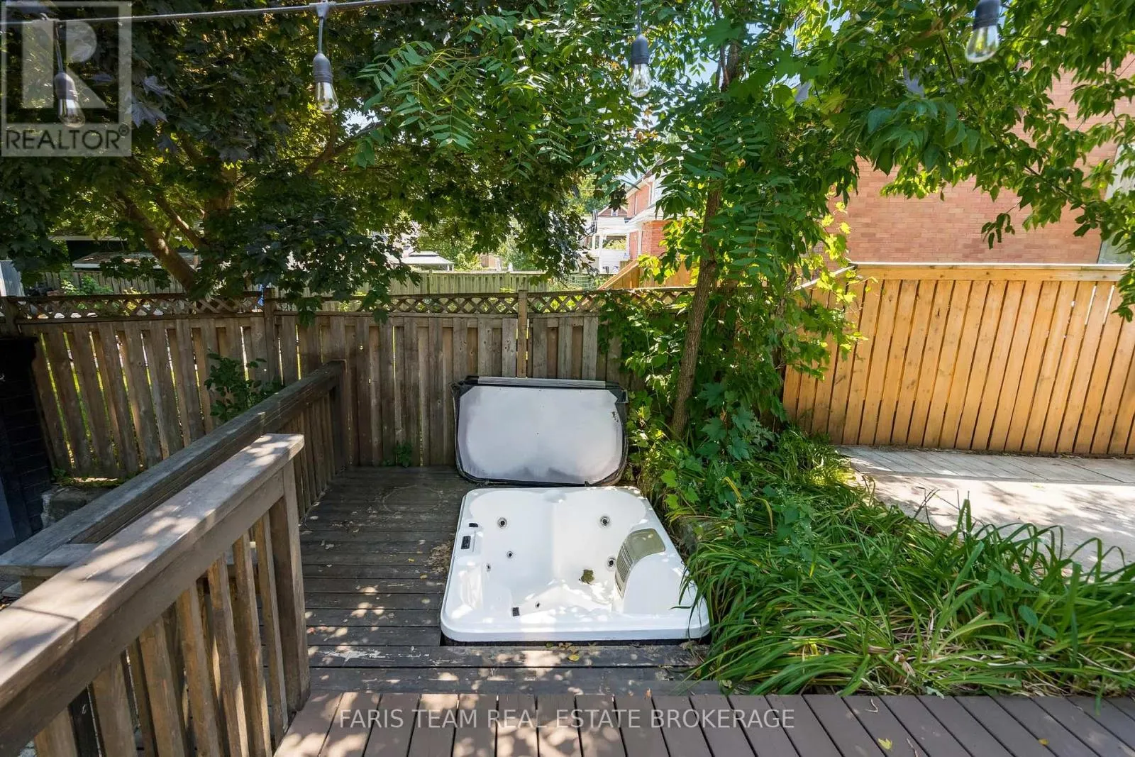369 MANLY STREET