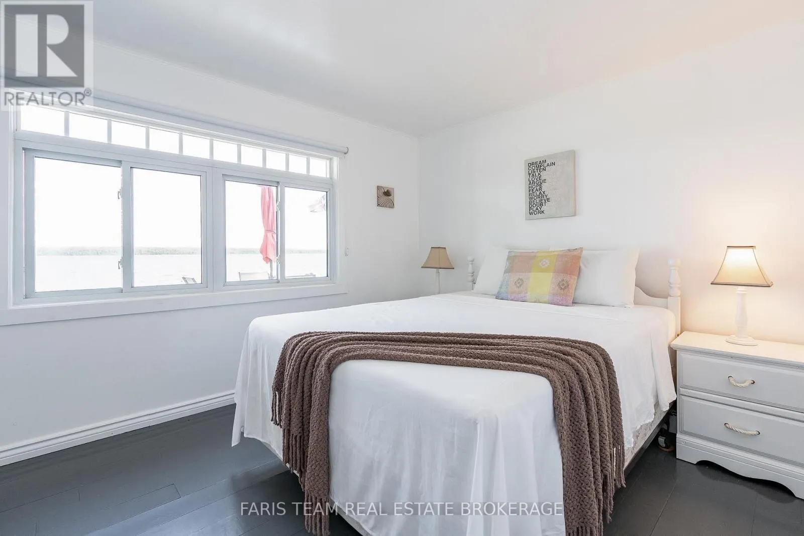 1449 CHAMPLAIN ROAD