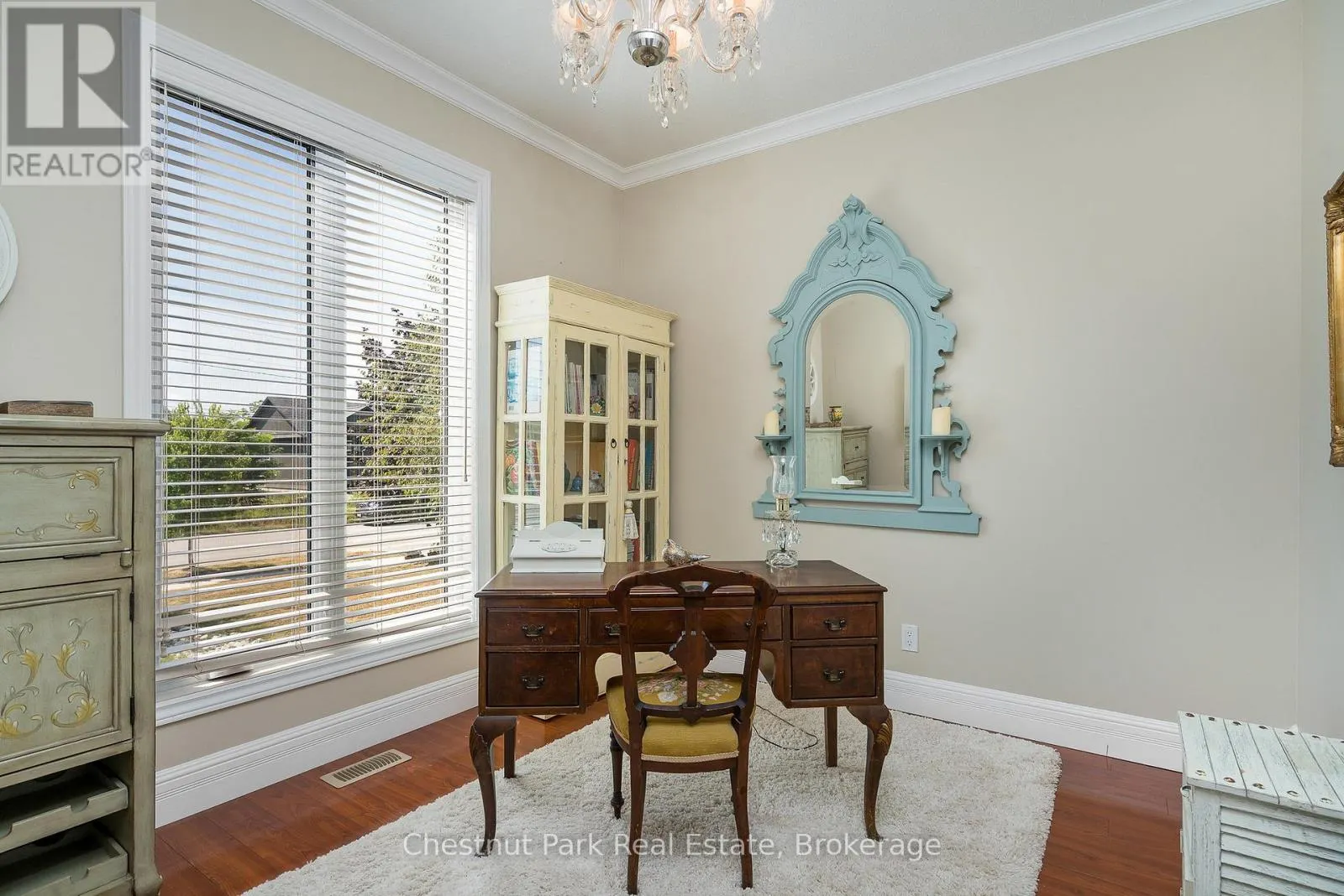 77 FINDLAY DRIVE