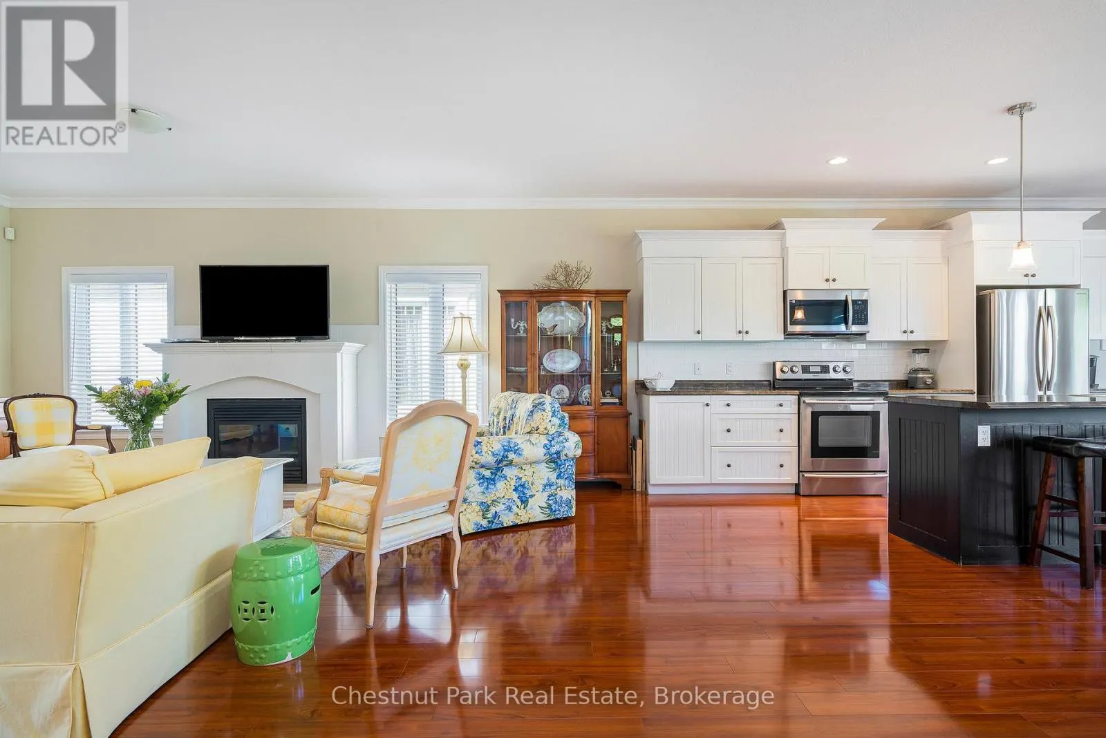 77 FINDLAY DRIVE