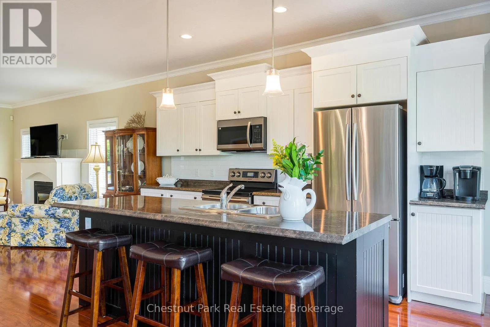 77 FINDLAY DRIVE