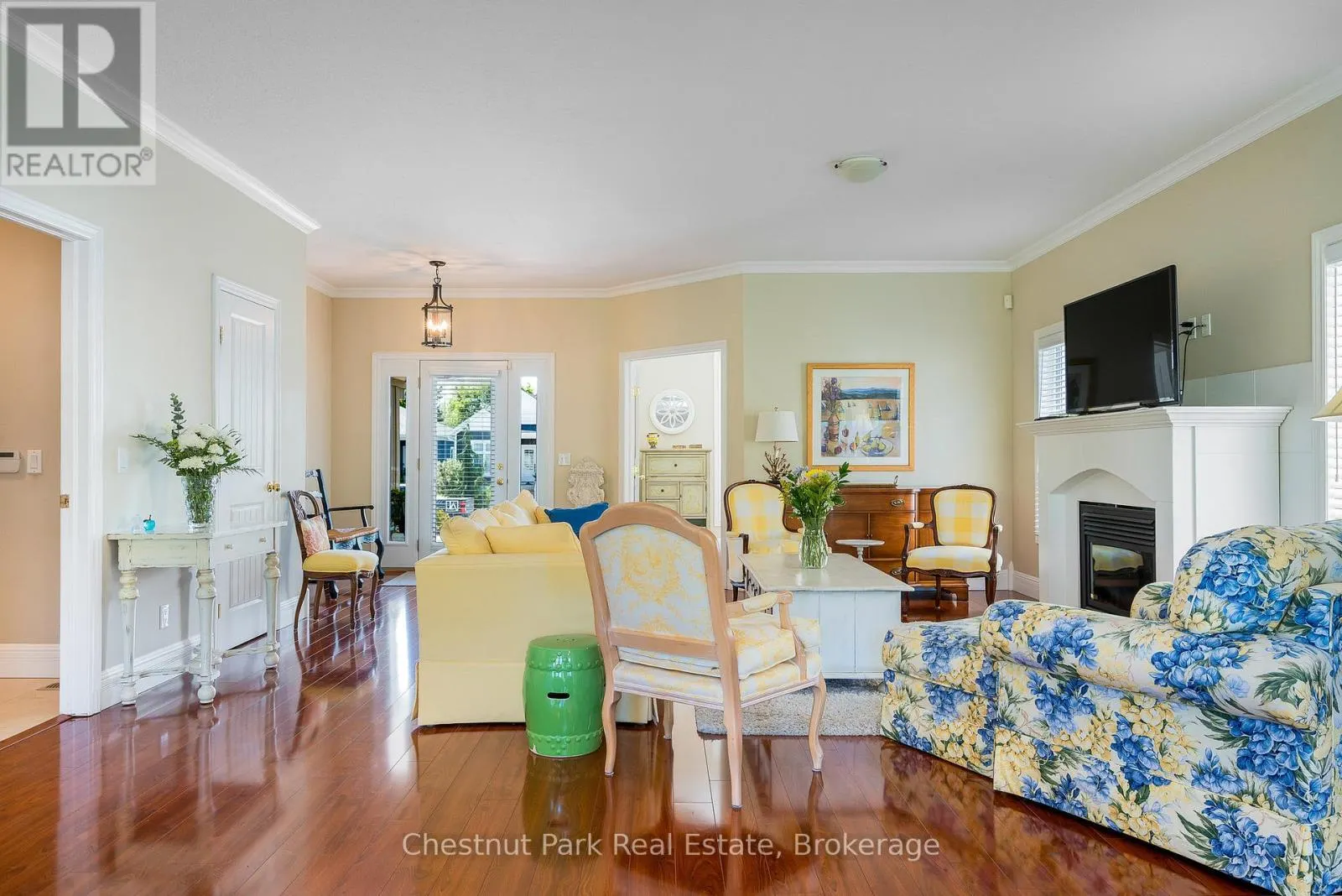 77 FINDLAY DRIVE