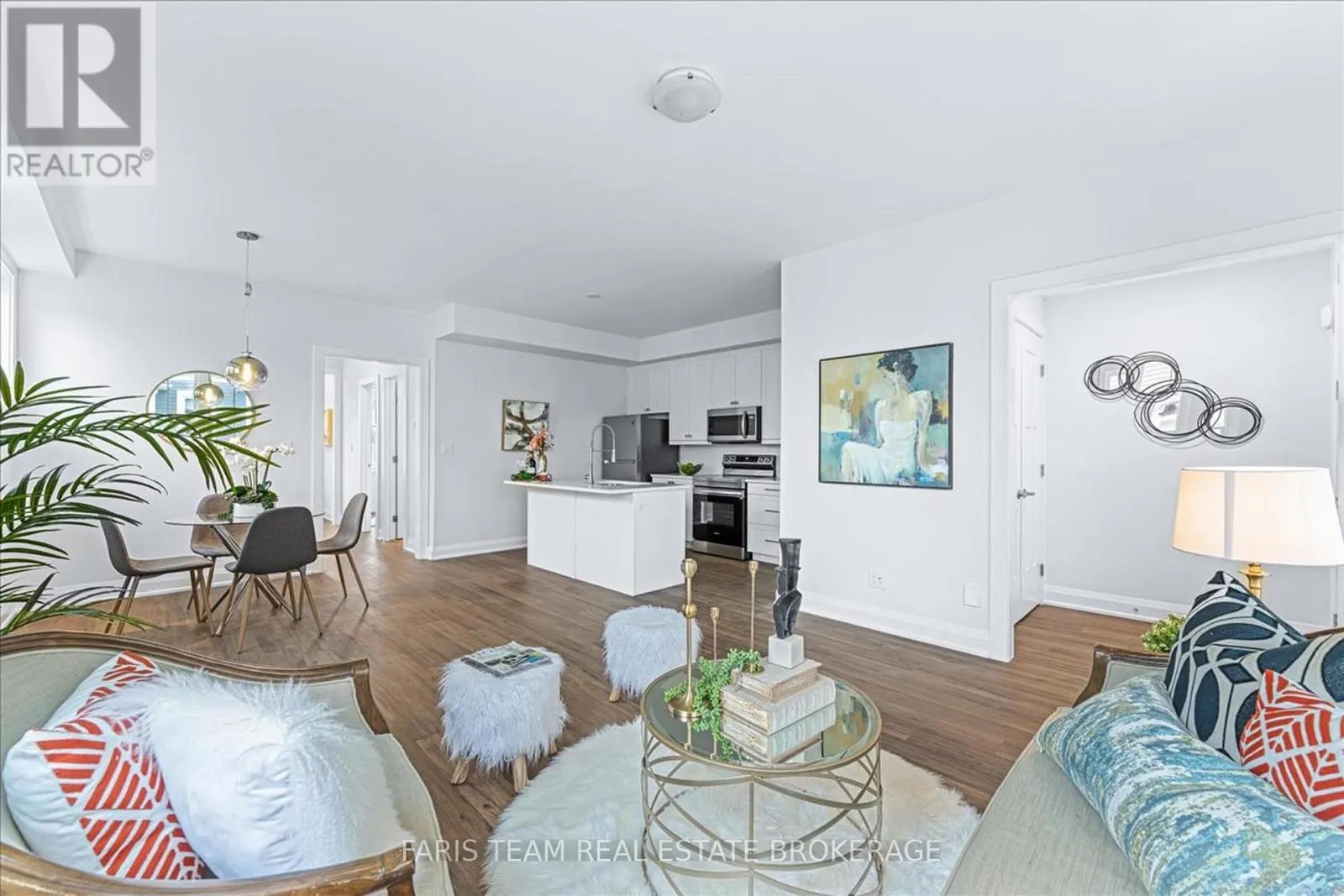 27 JULIA CRESCENT