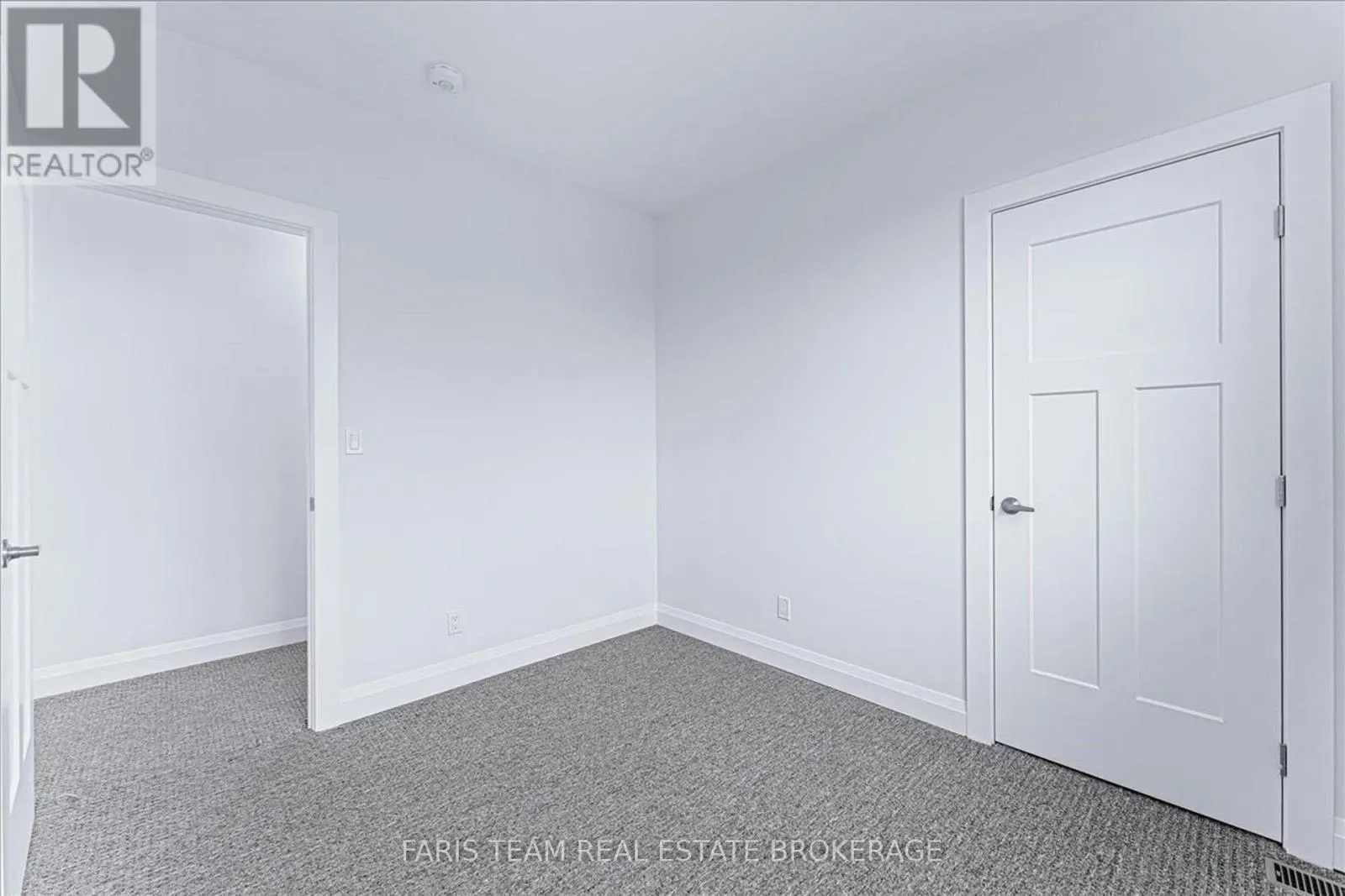 27 JULIA CRESCENT