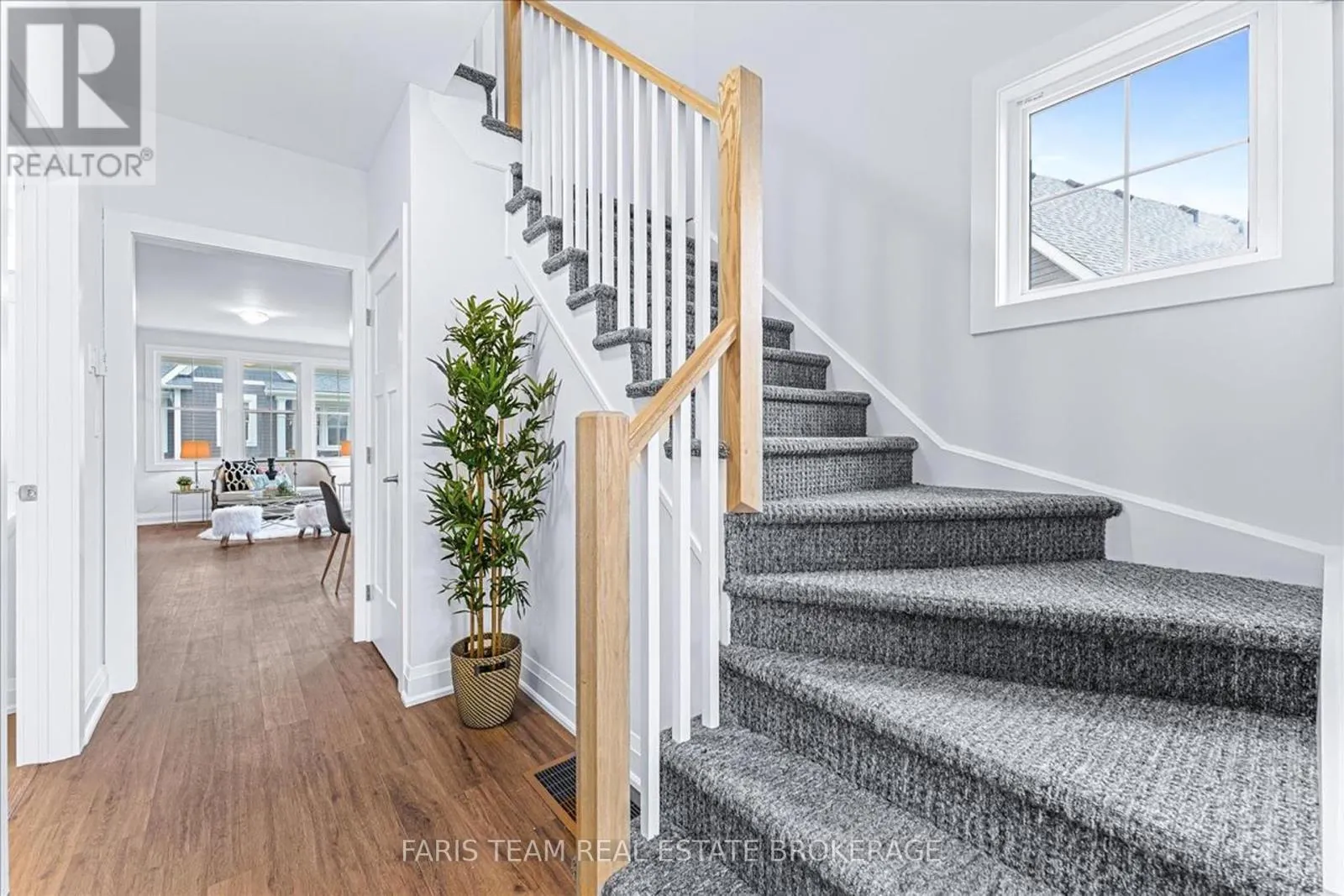 27 JULIA CRESCENT