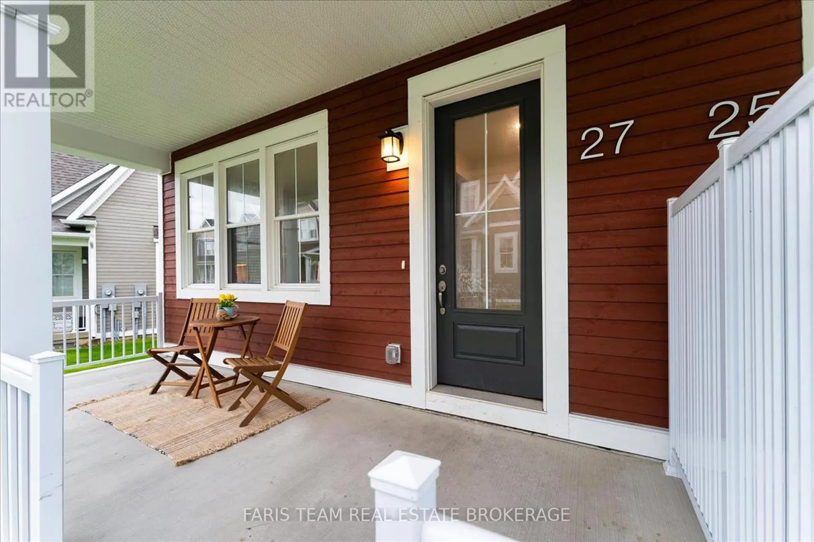 27 JULIA CRESCENT