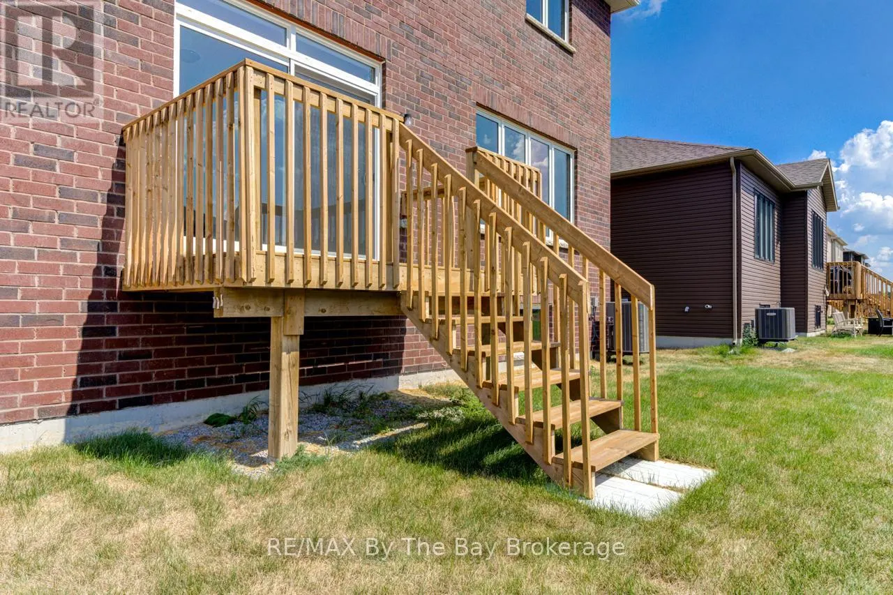 174 MAPLESIDE DRIVE