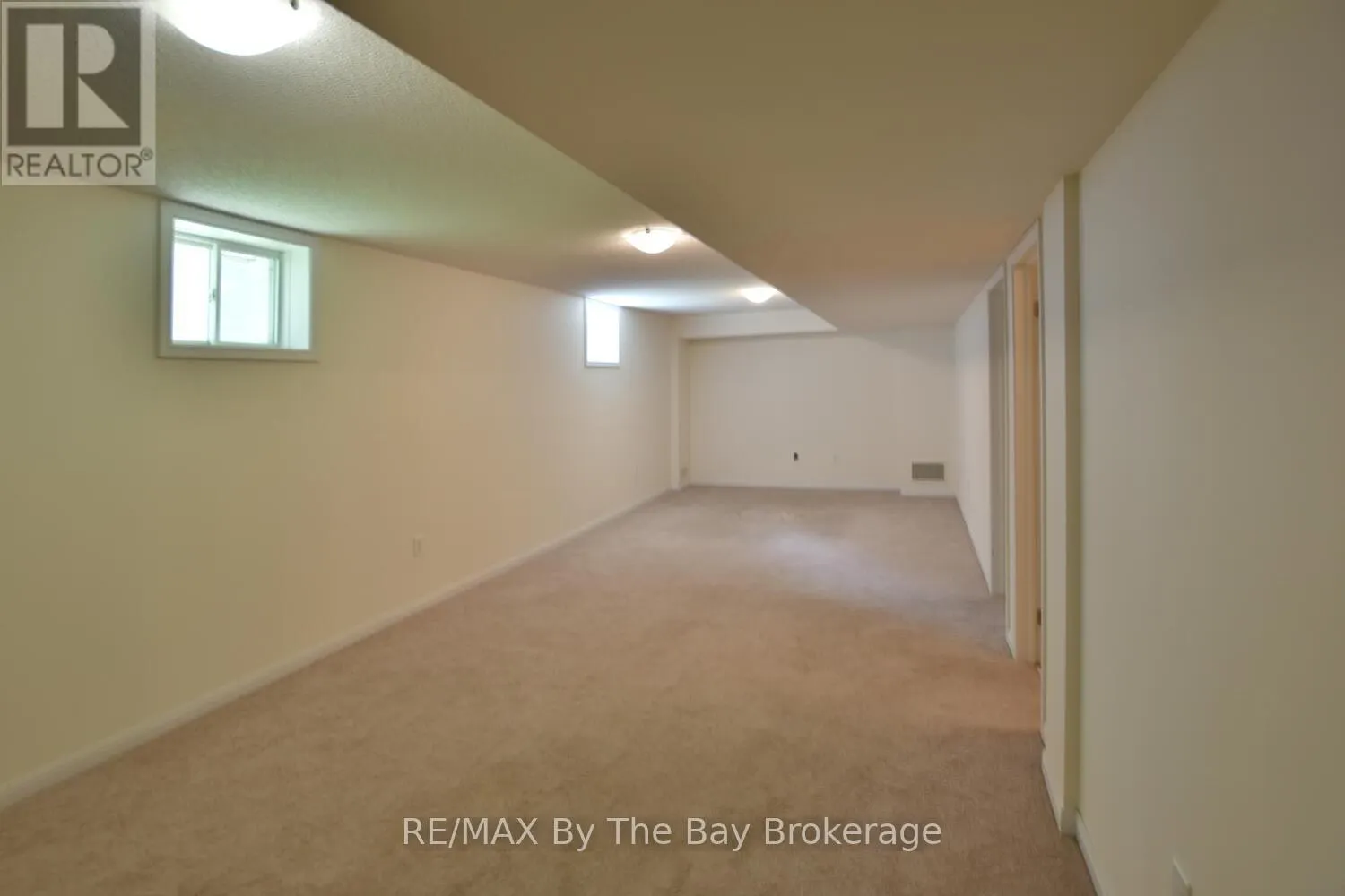 13 BERKSHIRE AVENUE