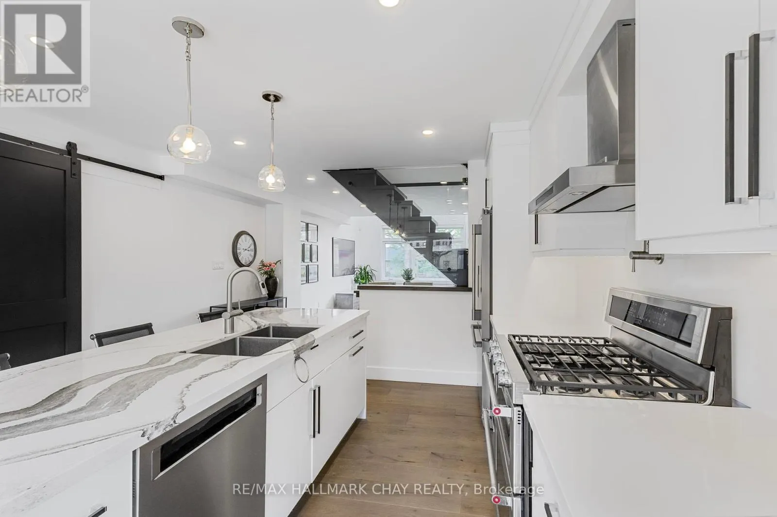 54 HIGHLAND AVENUE