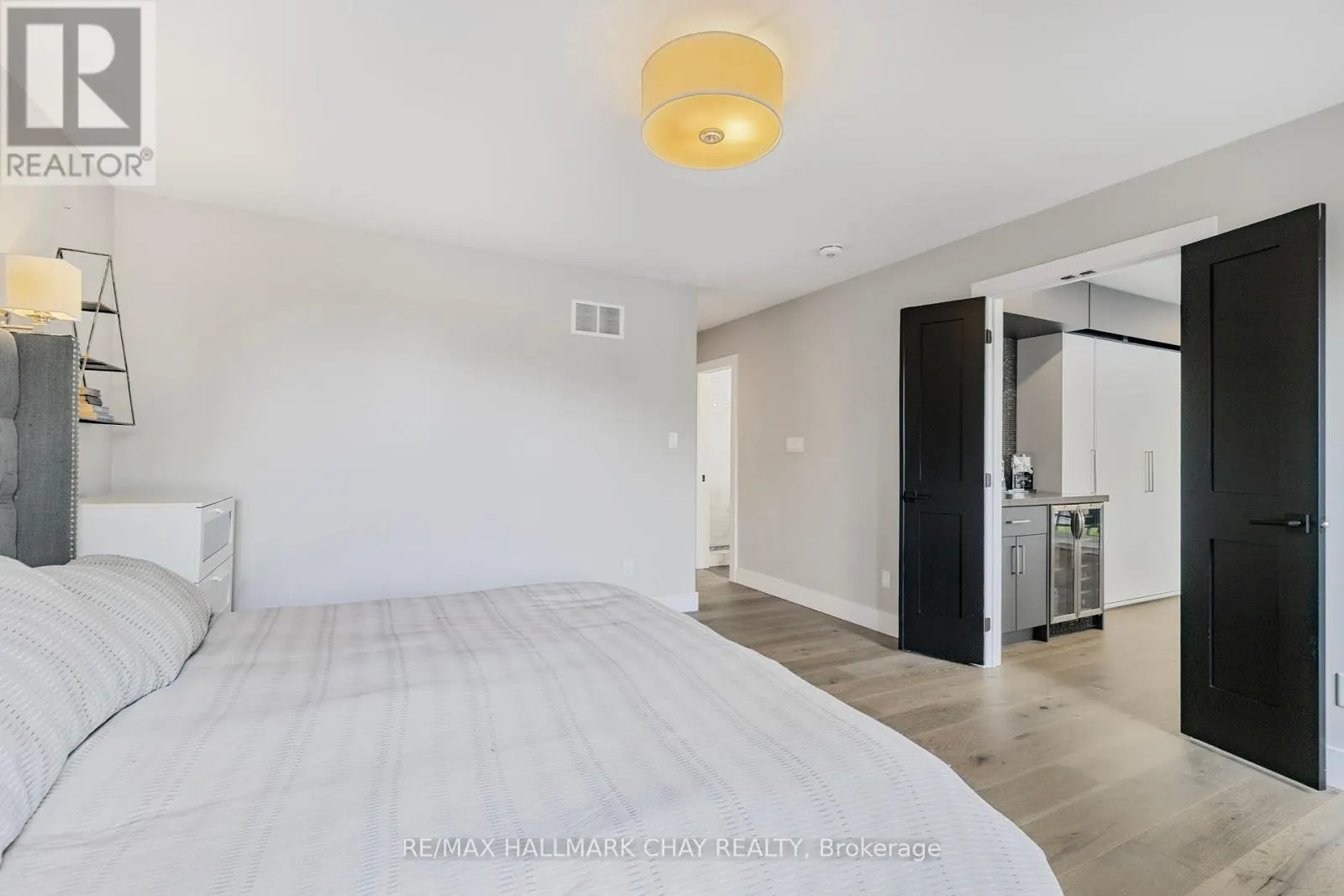 54 HIGHLAND AVENUE