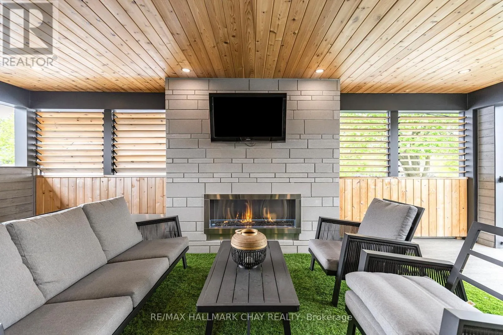 54 HIGHLAND AVENUE
