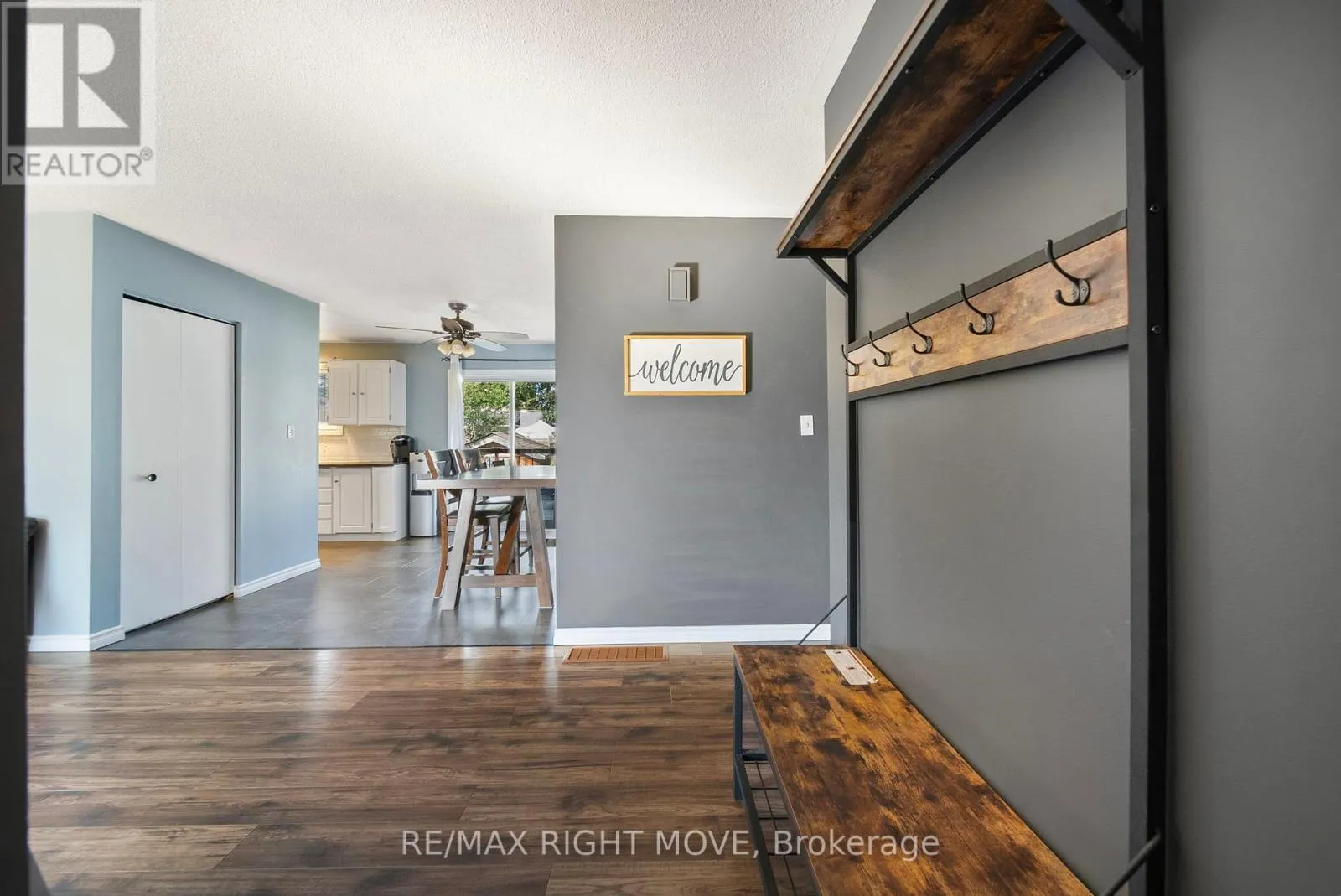 3 WESTMOUNT DRIVE N