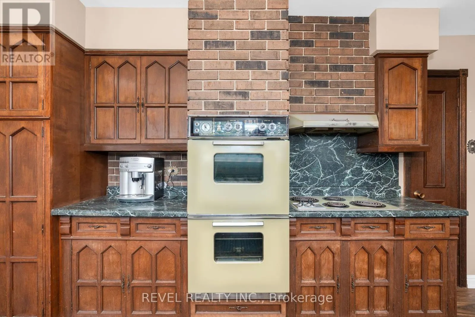 5375 CONC 9 SUNNIDALE CONCESSION