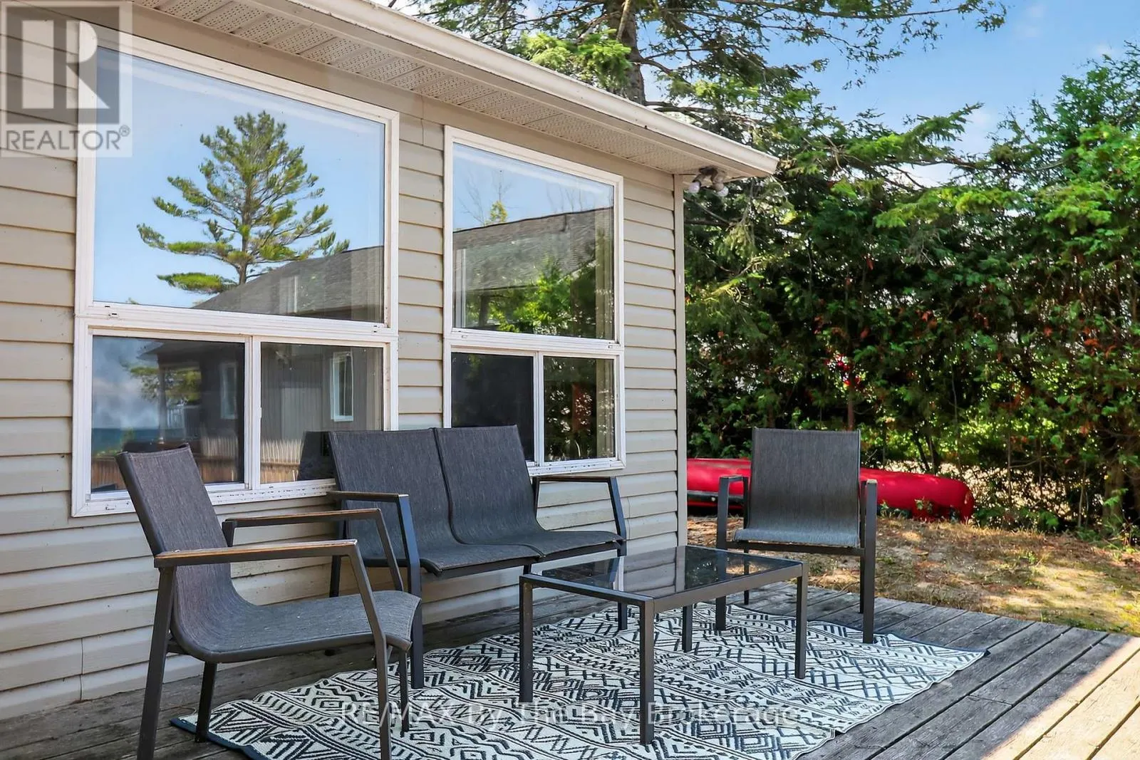 342 COASTLINE DRIVE