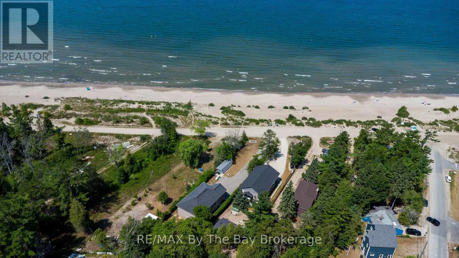 342 COASTLINE DRIVE