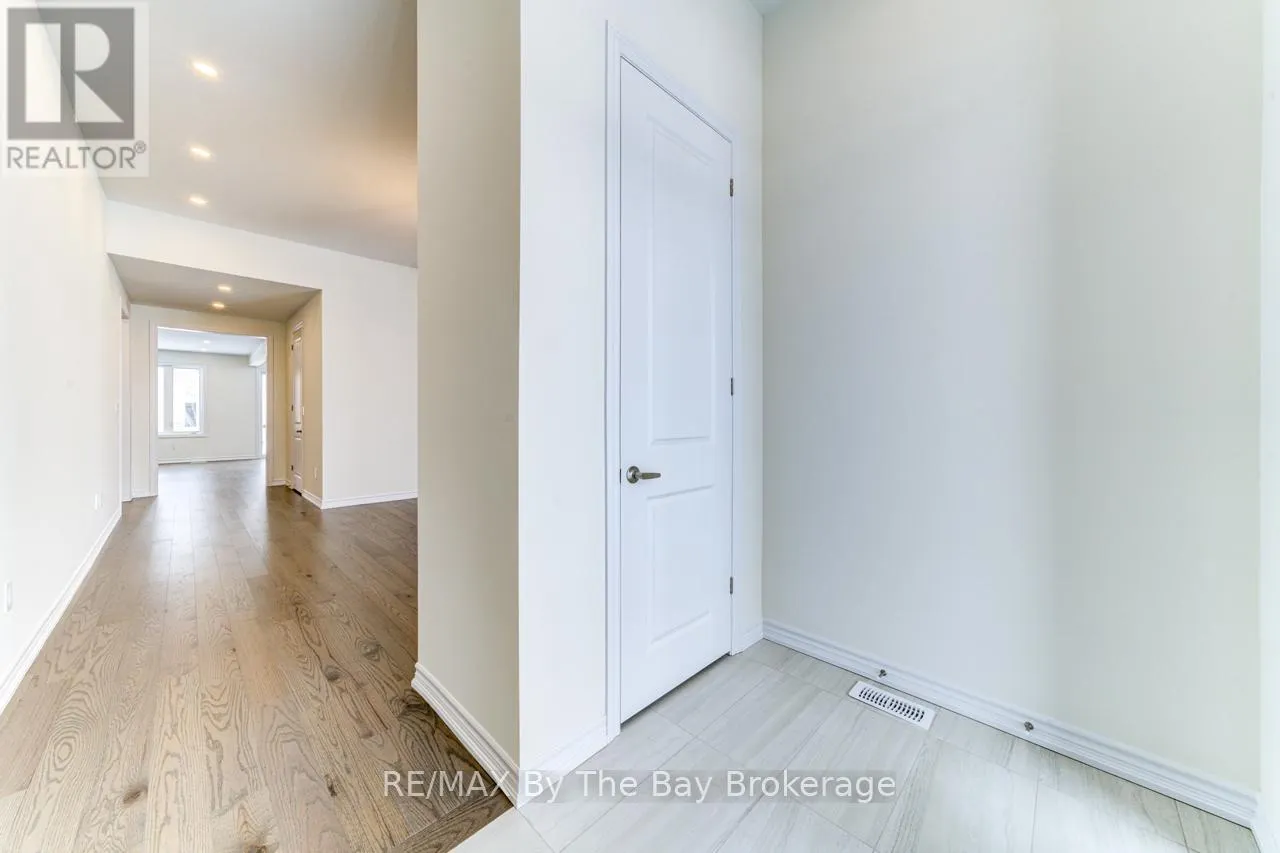 17 SUN VALLEY AVENUE