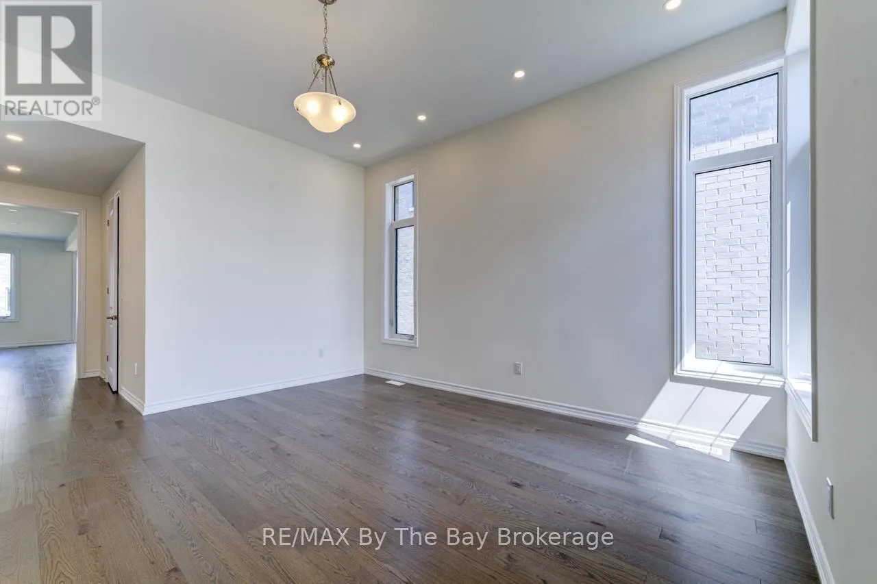 17 SUN VALLEY AVENUE