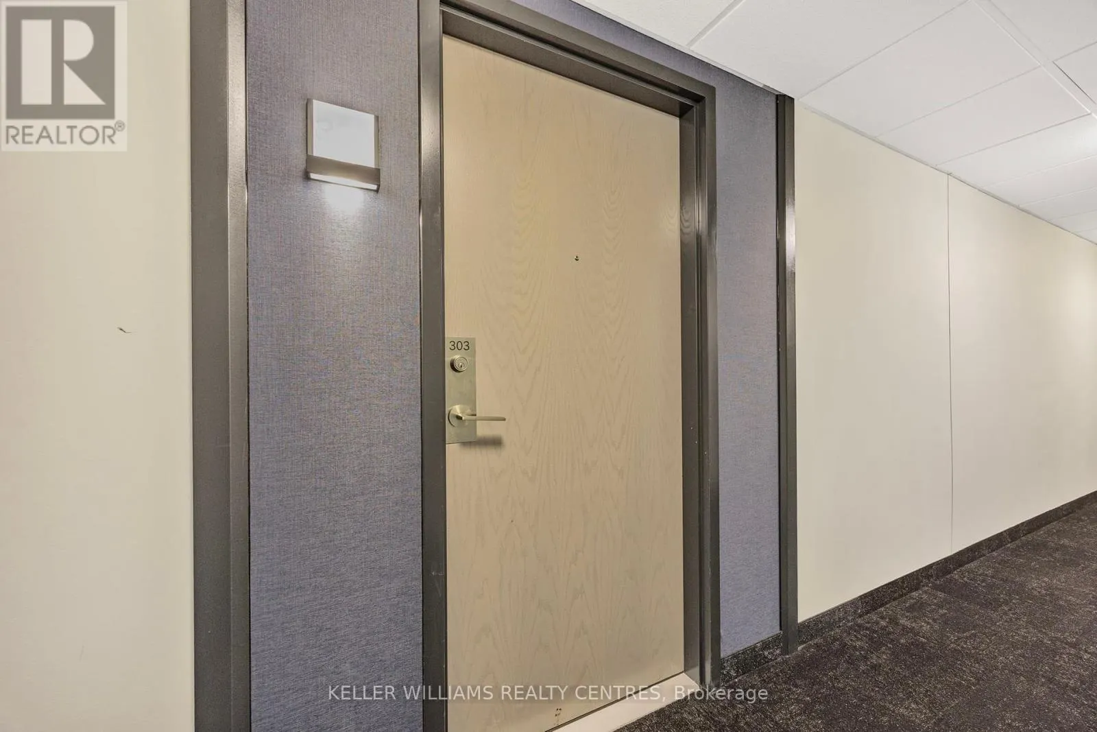 303 - 58 LAKESIDE TERRACE