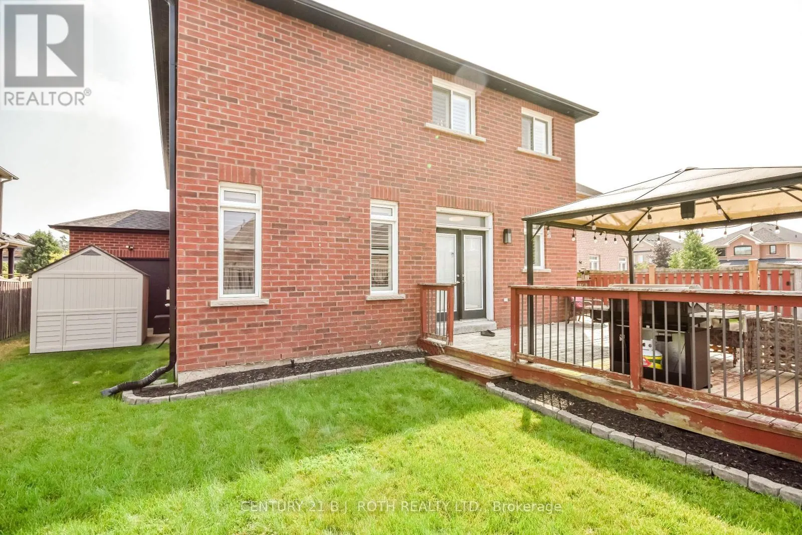 118 THE QUEENSWAY