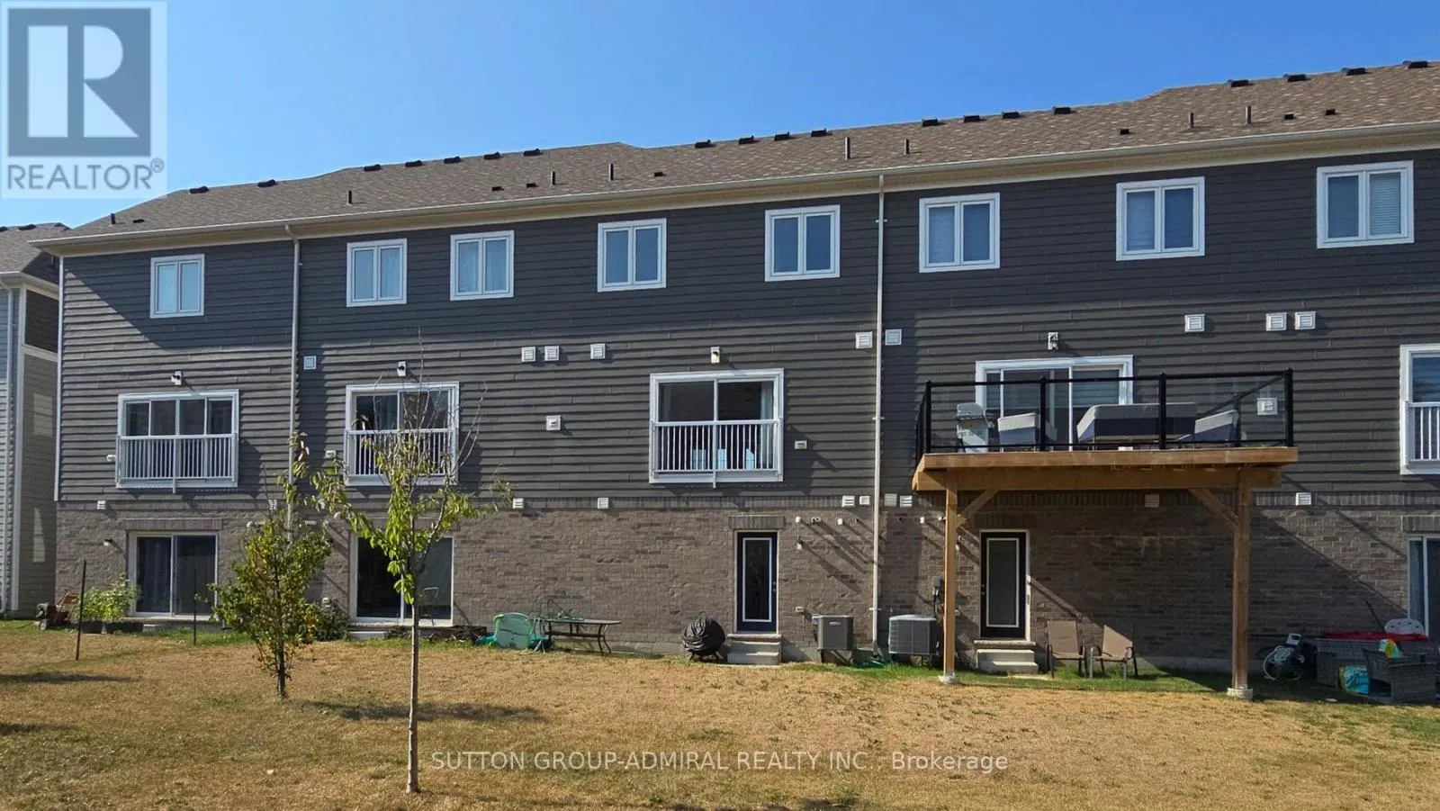 38 SURF DRIVE