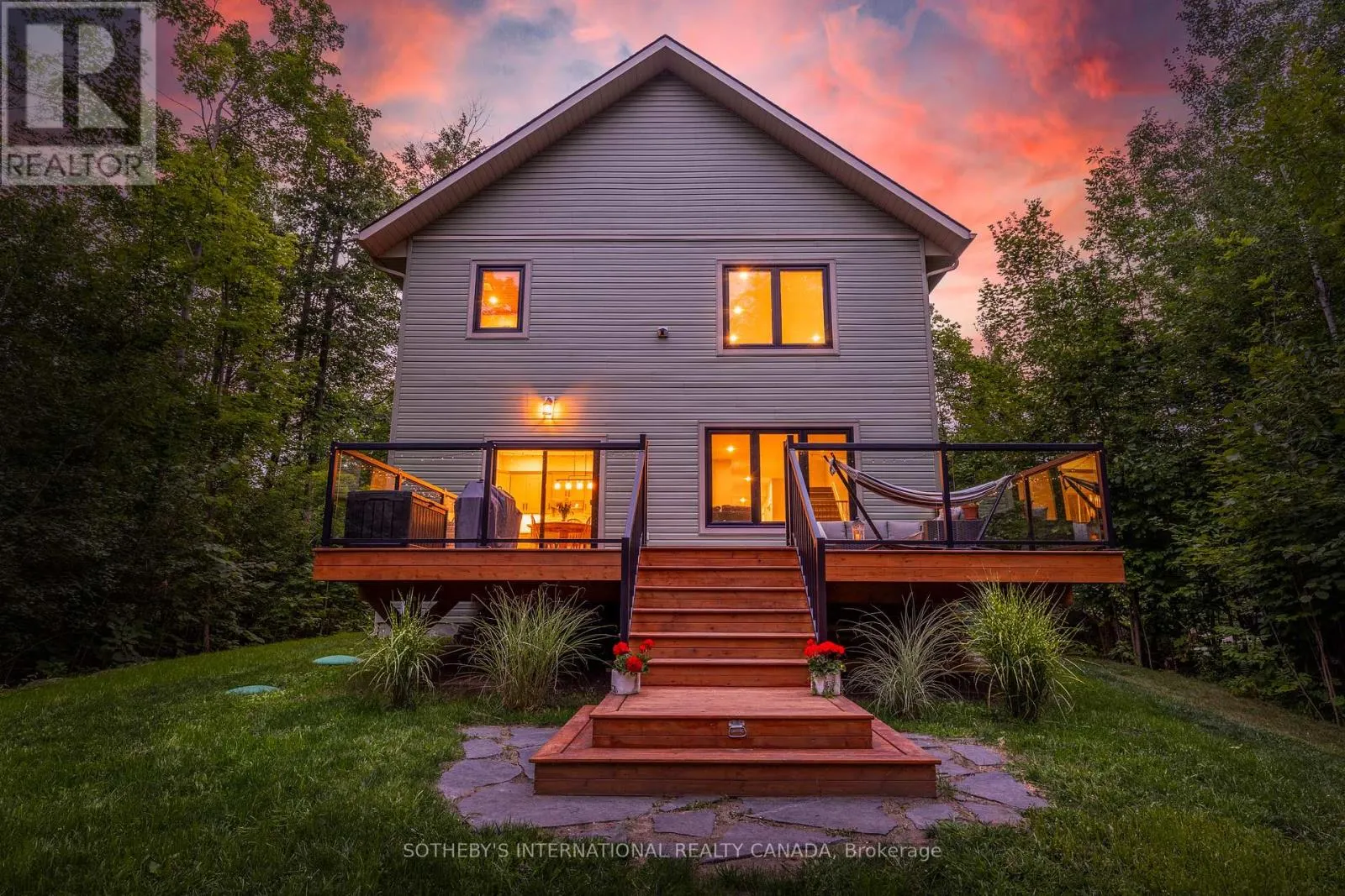 73 WOZNIAK ROAD