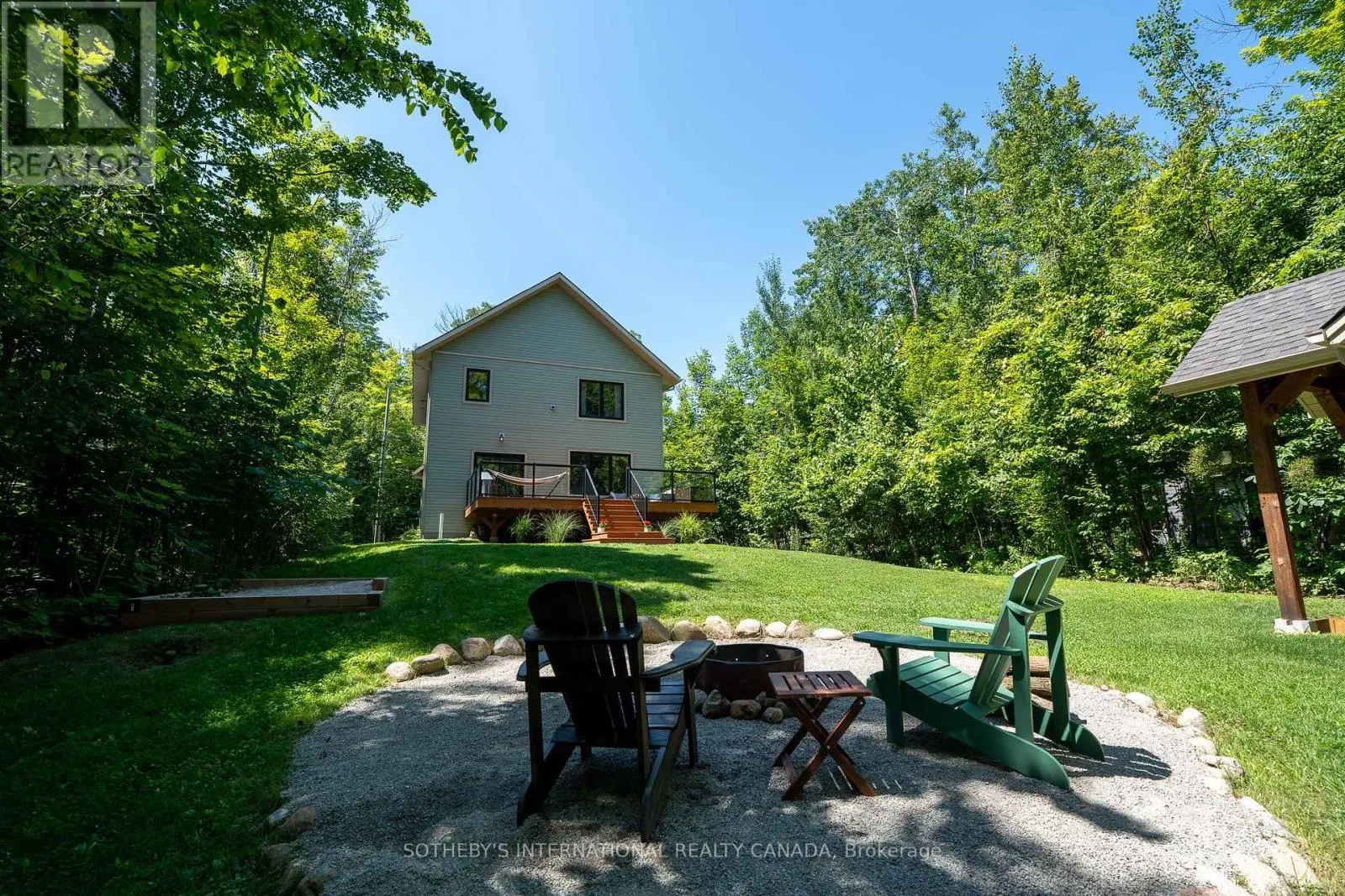 73 WOZNIAK ROAD