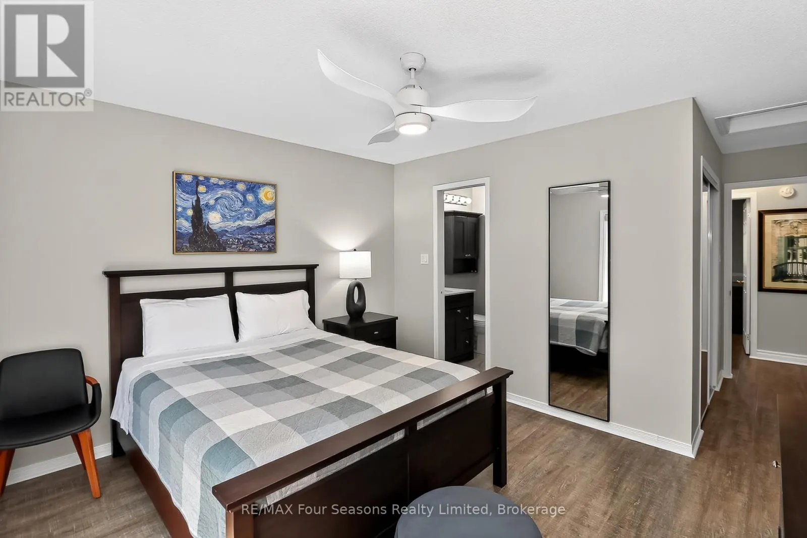 312 - 312 MARINERS WAY, #312