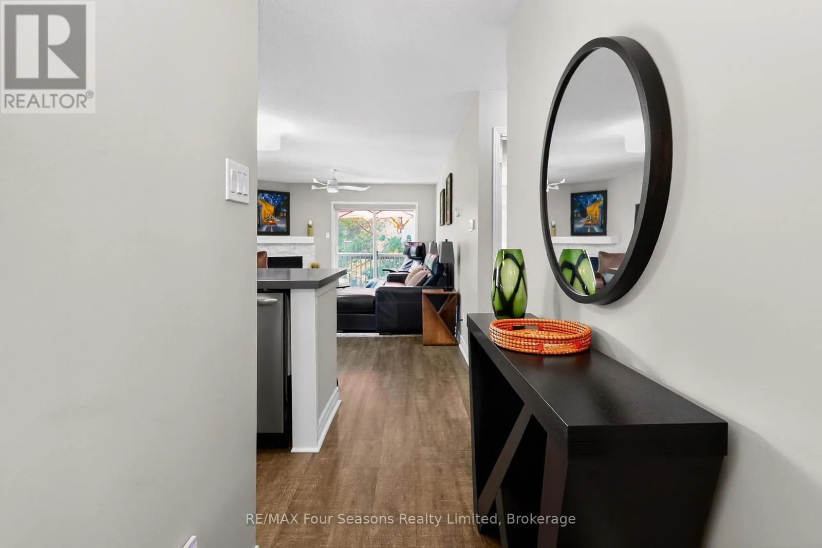 312 - 312 MARINERS WAY, #312