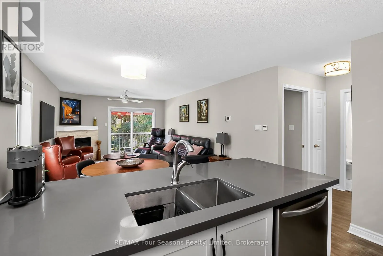 312 - 312 MARINERS WAY, #312