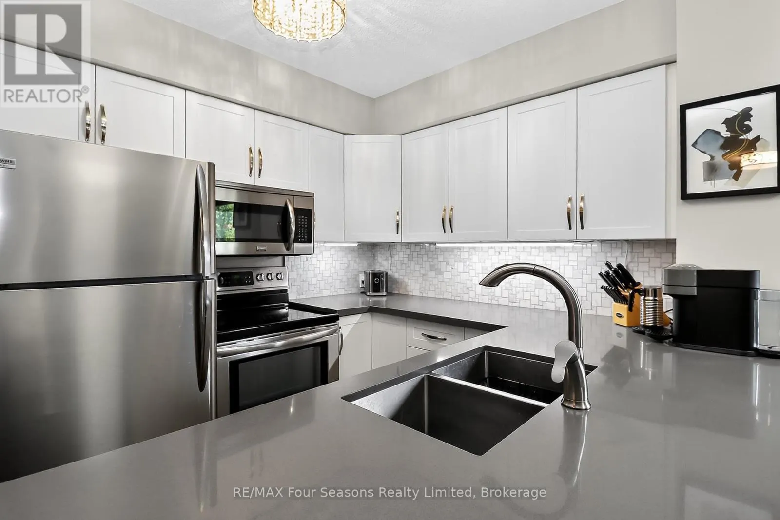 312 - 312 MARINERS WAY, #312