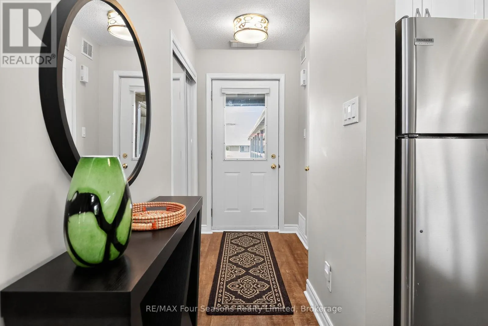 312 - 312 MARINERS WAY, #312